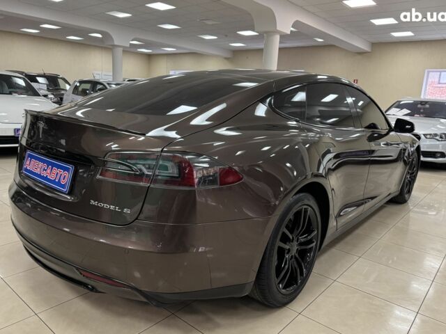 Коричневий Тесла Модель С, об'ємом двигуна 0 л та пробігом 192 тис. км за 13600 $, фото 8 на Automoto.ua