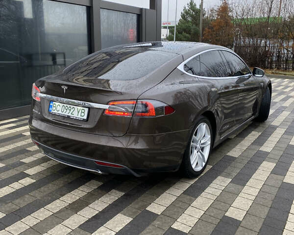 Коричневый Тесла Модель С, объемом двигателя 0 л и пробегом 110 тыс. км за 12800 $, фото 4 на Automoto.ua