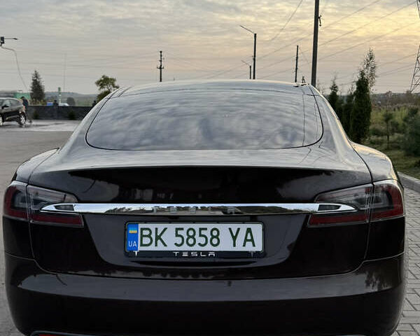 Коричневый Тесла Модель С, объемом двигателя 0 л и пробегом 268 тыс. км за 13000 $, фото 13 на Automoto.ua