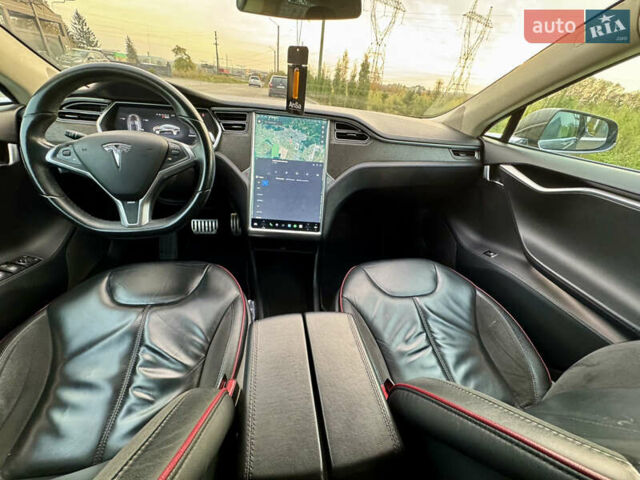 Коричневый Тесла Модель С, объемом двигателя 0 л и пробегом 268 тыс. км за 13000 $, фото 30 на Automoto.ua