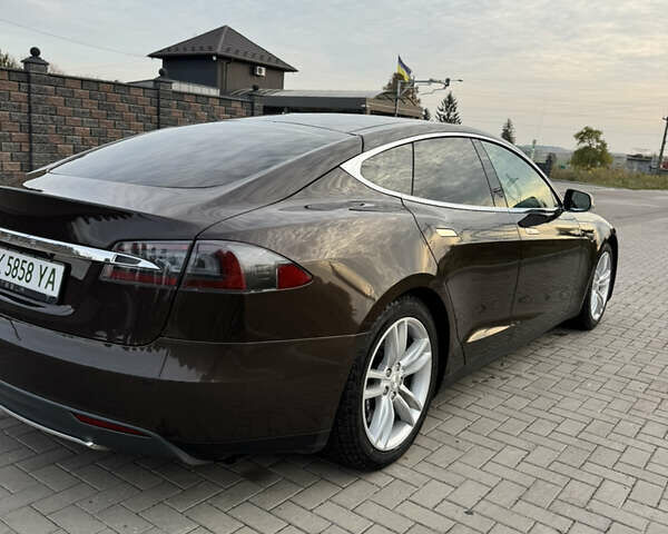 Коричневый Тесла Модель С, объемом двигателя 0 л и пробегом 268 тыс. км за 13000 $, фото 15 на Automoto.ua