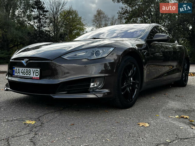 Коричневий Тесла Модель С, об'ємом двигуна 0 л та пробігом 190 тис. км за 13600 $, фото 11 на Automoto.ua