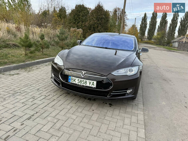 Коричневый Тесла Модель С, объемом двигателя 0 л и пробегом 268 тыс. км за 13000 $, фото 25 на Automoto.ua