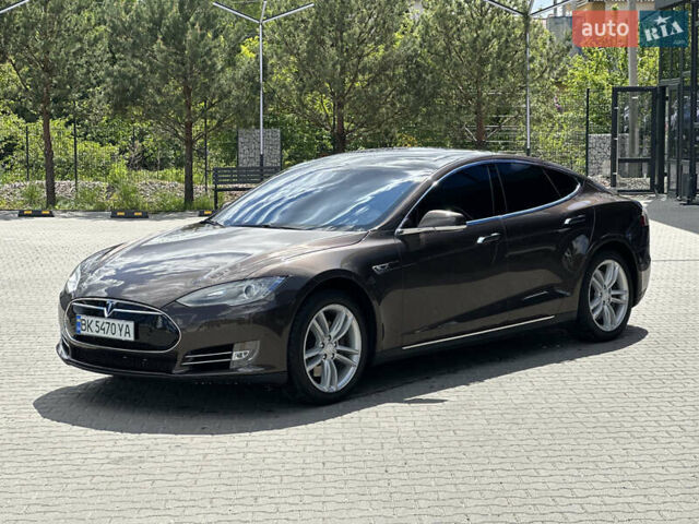 Коричневий Тесла Модель С, об'ємом двигуна 0 л та пробігом 236 тис. км за 15800 $, фото 47 на Automoto.ua
