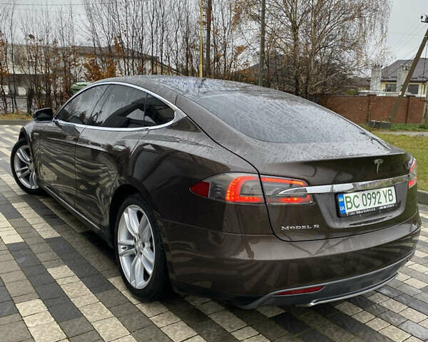Коричневый Тесла Модель С, объемом двигателя 0 л и пробегом 110 тыс. км за 12800 $, фото 5 на Automoto.ua