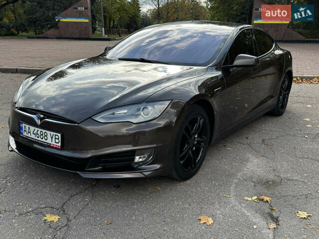 Коричневий Тесла Модель С, об'ємом двигуна 0 л та пробігом 190 тис. км за 13600 $, фото 10 на Automoto.ua