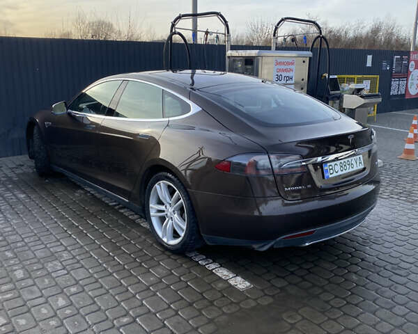 Коричневий Тесла Модель С, об'ємом двигуна 0 л та пробігом 242 тис. км за 14500 $, фото 17 на Automoto.ua