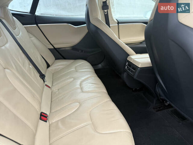 Коричневый Тесла Модель С, объемом двигателя 0 л и пробегом 220 тыс. км за 12200 $, фото 19 на Automoto.ua