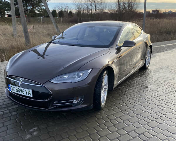 Коричневий Тесла Модель С, об'ємом двигуна 0 л та пробігом 242 тис. км за 14500 $, фото 10 на Automoto.ua