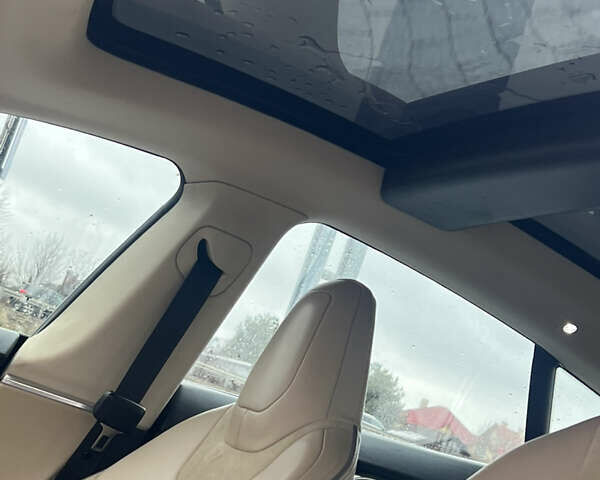 Коричневый Тесла Модель С, объемом двигателя 0 л и пробегом 290 тыс. км за 9550 $, фото 9 на Automoto.ua