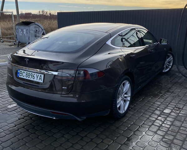 Коричневий Тесла Модель С, об'ємом двигуна 0 л та пробігом 242 тис. км за 14500 $, фото 19 на Automoto.ua