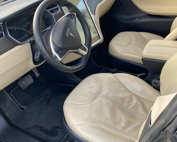 Коричневий Тесла Модель С, об'ємом двигуна 0 л та пробігом 242 тис. км за 14500 $, фото 27 на Automoto.ua