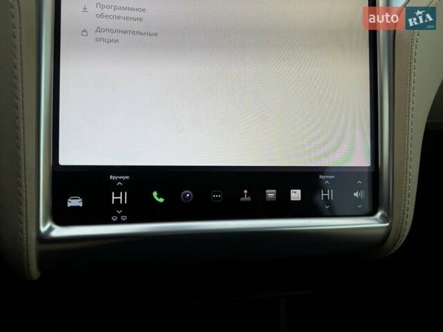 Коричневий Тесла Модель С, об'ємом двигуна 0 л та пробігом 260 тис. км за 12990 $, фото 21 на Automoto.ua