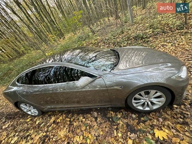 Коричневый Тесла Модель С, объемом двигателя 0 л и пробегом 202 тыс. км за 19500 $, фото 23 на Automoto.ua