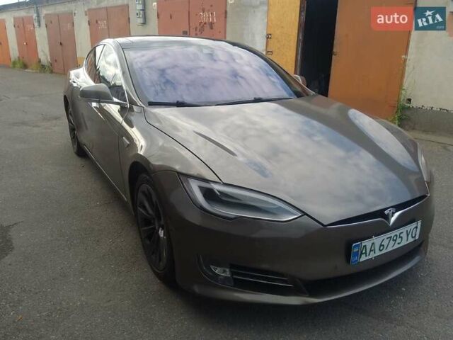 Коричневый Тесла Модель С, объемом двигателя 0 л и пробегом 185 тыс. км за 13900 $, фото 7 на Automoto.ua