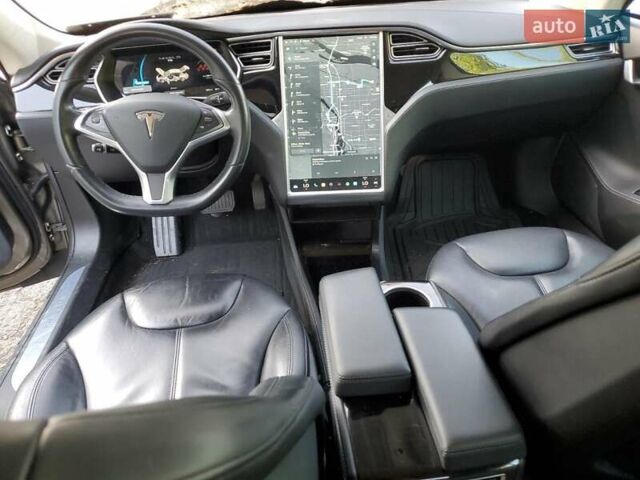 Коричневий Тесла Модель С, об'ємом двигуна 0 л та пробігом 159 тис. км за 9915 $, фото 7 на Automoto.ua