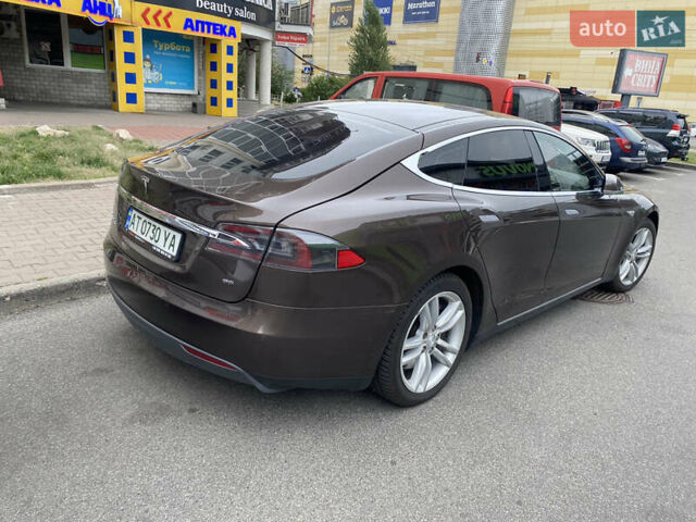 Коричневий Тесла Модель С, об'ємом двигуна 0 л та пробігом 119 тис. км за 14333 $, фото 10 на Automoto.ua