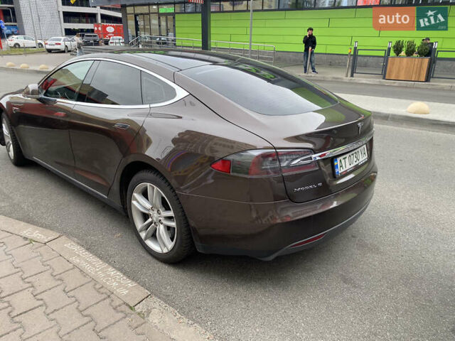 Коричневий Тесла Модель С, об'ємом двигуна 0 л та пробігом 119 тис. км за 14333 $, фото 8 на Automoto.ua