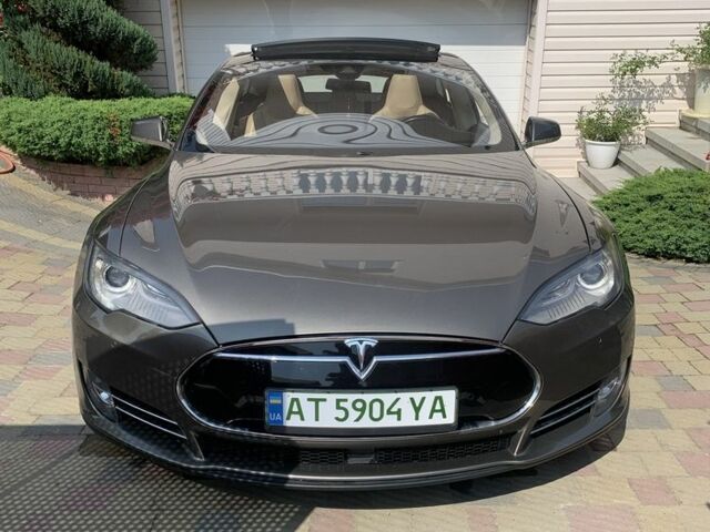 Коричневый Тесла Модель С, объемом двигателя 0 л и пробегом 146 тыс. км за 14300 $, фото 7 на Automoto.ua