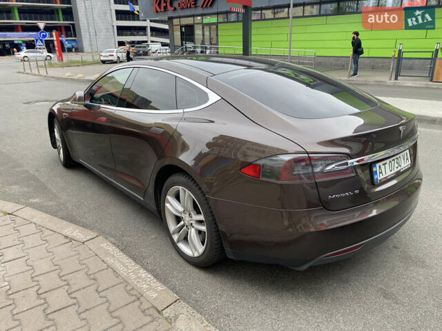 Коричневий Тесла Модель С, об'ємом двигуна 0 л та пробігом 119 тис. км за 14333 $, фото 6 на Automoto.ua