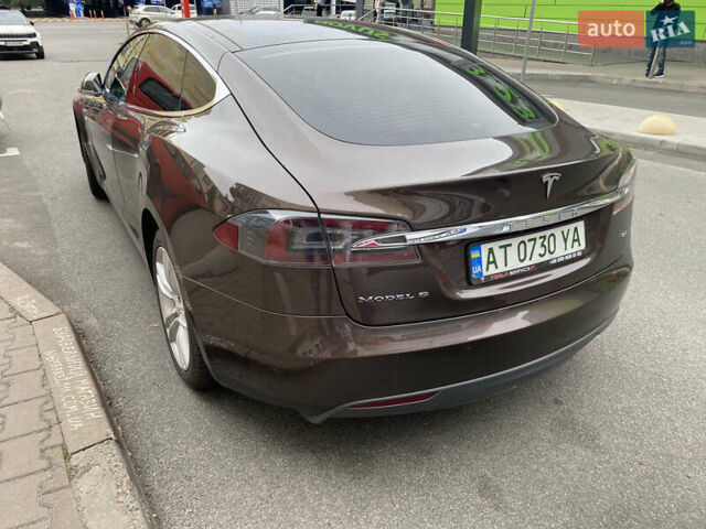 Коричневий Тесла Модель С, об'ємом двигуна 0 л та пробігом 119 тис. км за 14333 $, фото 7 на Automoto.ua