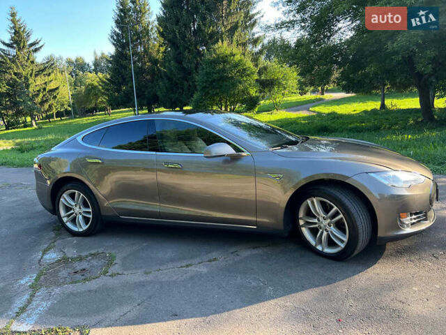 Коричневий Тесла Модель С, об'ємом двигуна 0 л та пробігом 191 тис. км за 17500 $, фото 3 на Automoto.ua