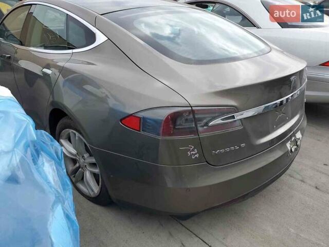 Коричневий Тесла Модель С, об'ємом двигуна 0 л та пробігом 159 тис. км за 9915 $, фото 21 на Automoto.ua