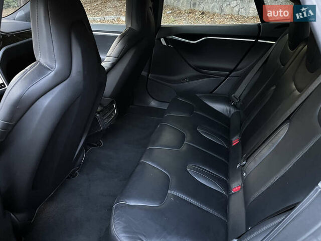 Коричневий Тесла Модель С, об'ємом двигуна 0 л та пробігом 121 тис. км за 21500 $, фото 17 на Automoto.ua