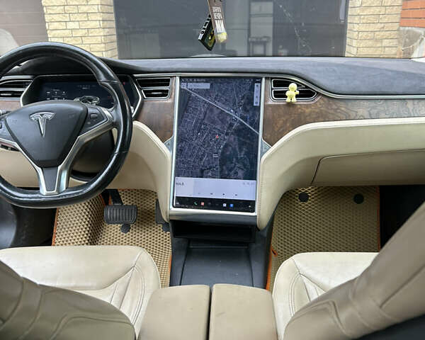 Коричневый Тесла Модель С, объемом двигателя 0 л и пробегом 112 тыс. км за 21500 $, фото 15 на Automoto.ua