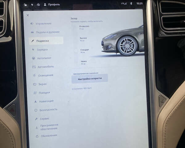 Тесла Модель С 2016 в Полтаве на Automoto.ua Коричневый Тесла Модель С, объемом двигателя 0 л и пробегом 143 тыс. км за 15800 $, фото 8 на Automoto.ua