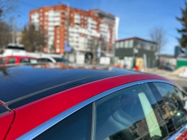 Красный Тесла Модель С, объемом двигателя 0 л и пробегом 299 тыс. км за 12490 $, фото 3 на Automoto.ua