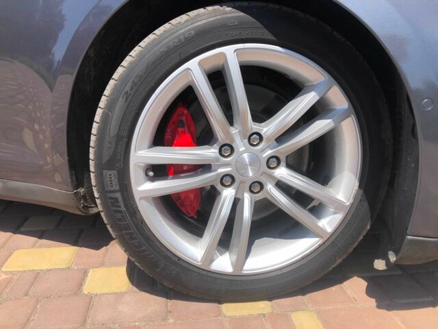 Червоний Тесла Модель С, об'ємом двигуна 0 л та пробігом 132 тис. км за 14999 $, фото 20 на Automoto.ua