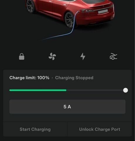 Красный Тесла Модель С, объемом двигателя 0 л и пробегом 153 тыс. км за 16515 $, фото 8 на Automoto.ua