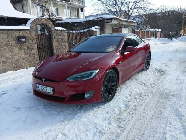 Червоний Тесла Модель С, об'ємом двигуна 0 л та пробігом 150 тис. км за 14500 $, фото 1 на Automoto.ua