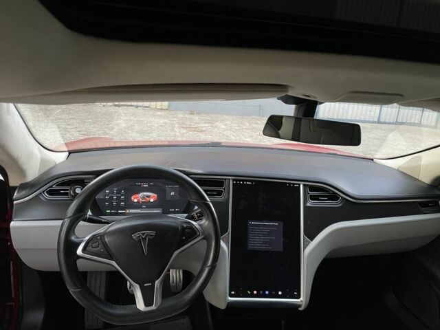 Красный Тесла Модель С, объемом двигателя 0 л и пробегом 199 тыс. км за 12999 $, фото 13 на Automoto.ua