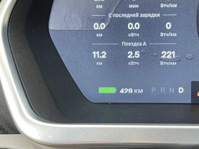 Красный Тесла Модель С, объемом двигателя 0 л и пробегом 199 тыс. км за 12999 $, фото 8 на Automoto.ua