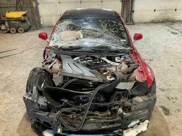 Червоний Тесла Модель С, об'ємом двигуна 0 л та пробігом 100 тис. км за 7500 $, фото 4 на Automoto.ua