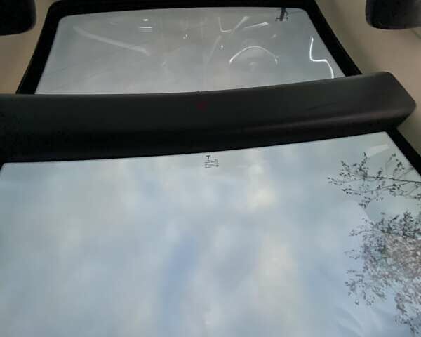 Красный Тесла Модель С, объемом двигателя 0 л и пробегом 179 тыс. км за 14800 $, фото 21 на Automoto.ua