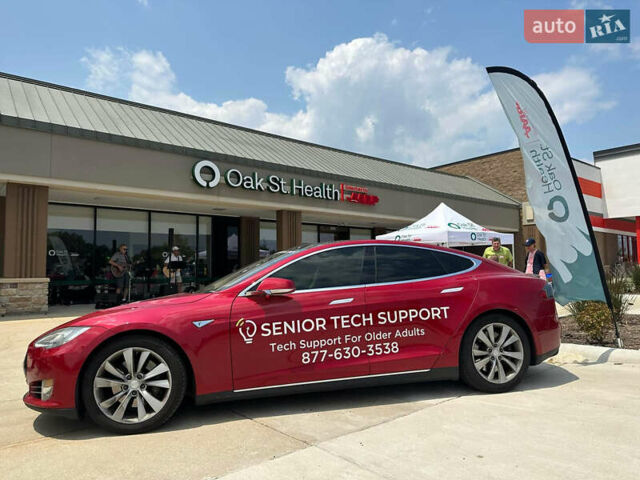 Красный Тесла Модель С, объемом двигателя 0 л и пробегом 319 тыс. км за 9500 $, фото 40 на Automoto.ua