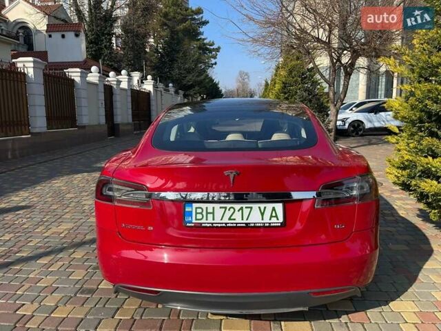 Красный Тесла Модель С, объемом двигателя 0 л и пробегом 75 тыс. км за 16000 $, фото 30 на Automoto.ua