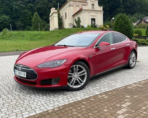 Червоний Тесла Модель С, об'ємом двигуна 0 л та пробігом 170 тис. км за 16800 $, фото 1 на Automoto.ua