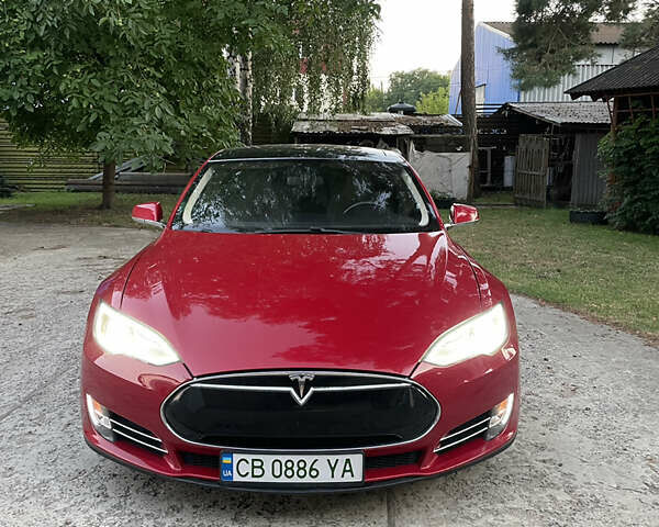 Червоний Тесла Модель С, об'ємом двигуна 0 л та пробігом 198 тис. км за 13500 $, фото 1 на Automoto.ua