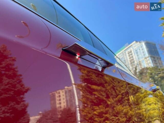 Красный Тесла Модель С, объемом двигателя 0 л и пробегом 75 тыс. км за 16000 $, фото 8 на Automoto.ua