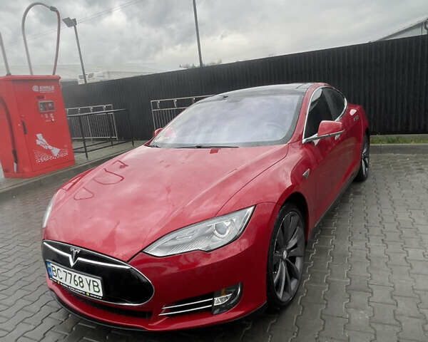 Красный Тесла Модель С, объемом двигателя 0 л и пробегом 306 тыс. км за 11500 $, фото 21 на Automoto.ua