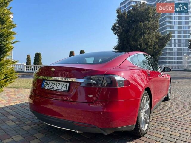 Красный Тесла Модель С, объемом двигателя 0 л и пробегом 75 тыс. км за 16000 $, фото 21 на Automoto.ua