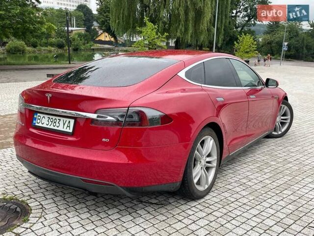 Червоний Тесла Модель С, об'ємом двигуна 0 л та пробігом 170 тис. км за 16800 $, фото 8 на Automoto.ua