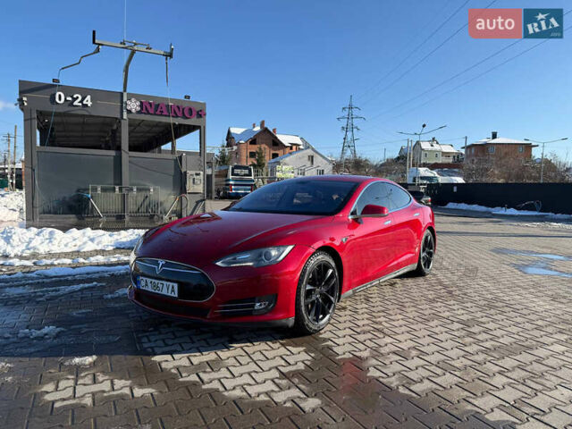 Червоний Тесла Модель С, об'ємом двигуна 0 л та пробігом 148 тис. км за 11500 $, фото 1 на Automoto.ua
