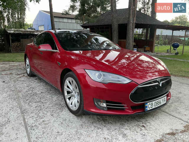 Червоний Тесла Модель С, об'ємом двигуна 0 л та пробігом 198 тис. км за 13500 $, фото 10 на Automoto.ua