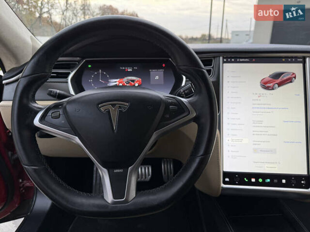 Красный Тесла Модель С, объемом двигателя 0 л и пробегом 319 тыс. км за 9500 $, фото 34 на Automoto.ua
