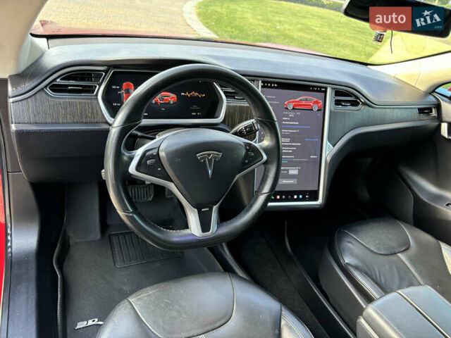 Червоний Тесла Модель С, об'ємом двигуна 0 л та пробігом 188 тис. км за 13900 $, фото 18 на Automoto.ua